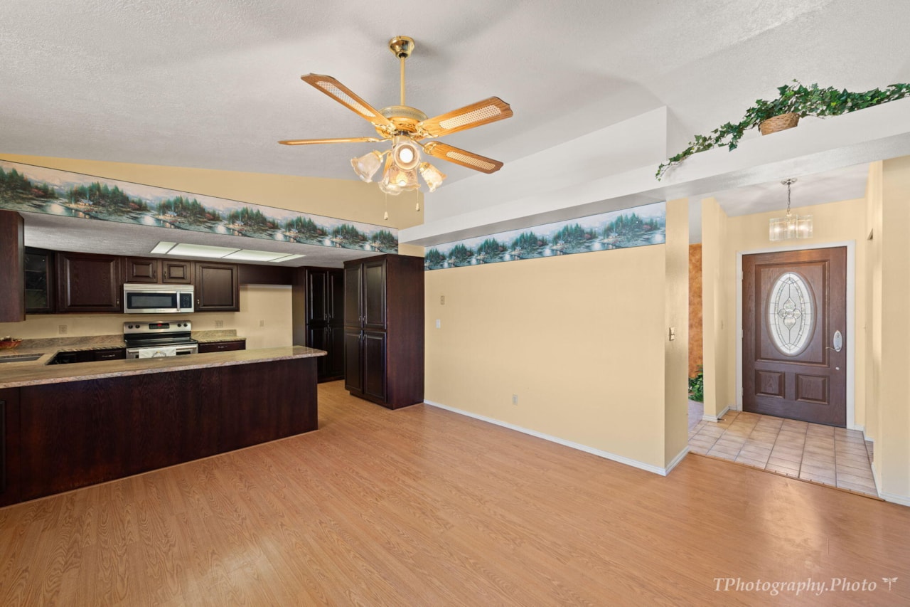 5805 N 1400  W St George, UT 84770 home for sale, MLS#25-263184 - Erika Rogers Photo 10