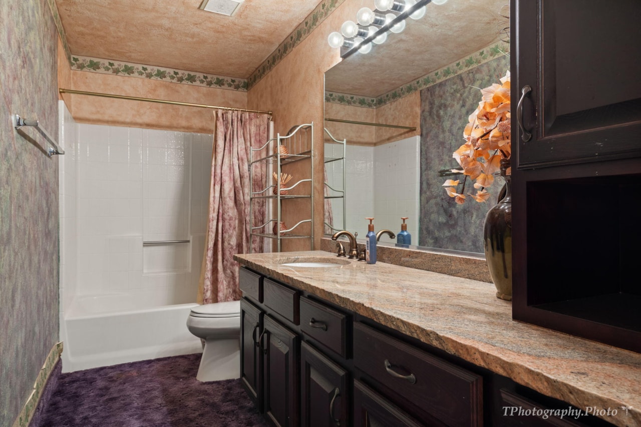 5805 N 1400  W St George, UT 84770 home for sale, MLS#25-263184 - Erika Rogers Photo 21