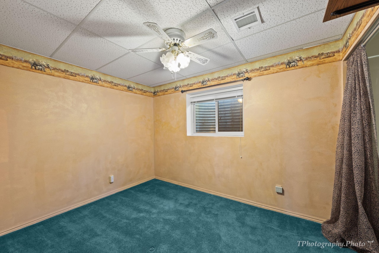 5805 N 1400  W St George, UT 84770 home for sale, MLS#25-263184 - Erika Rogers Photo 25