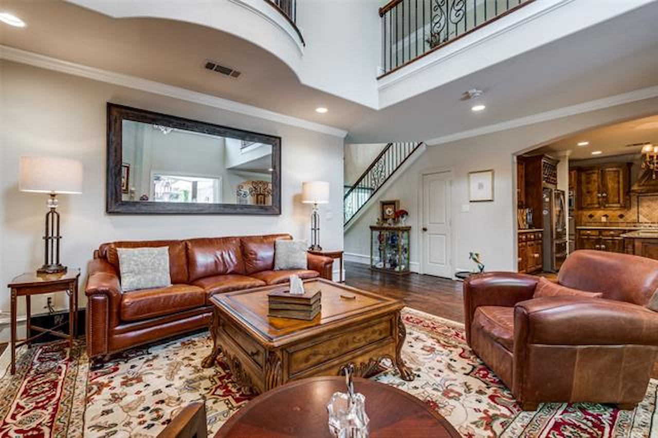 Greysq.com | Premier Real Estate Brokerage for Exceptional Properties Photo 11