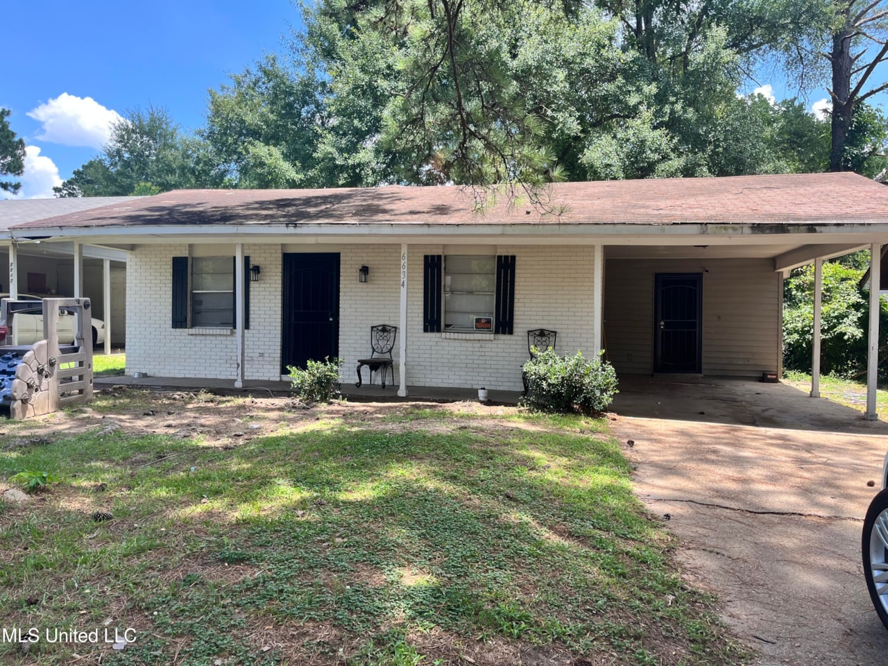 6634 Lake Glen Dr Jackson, MS 39213 | MLS 4119710