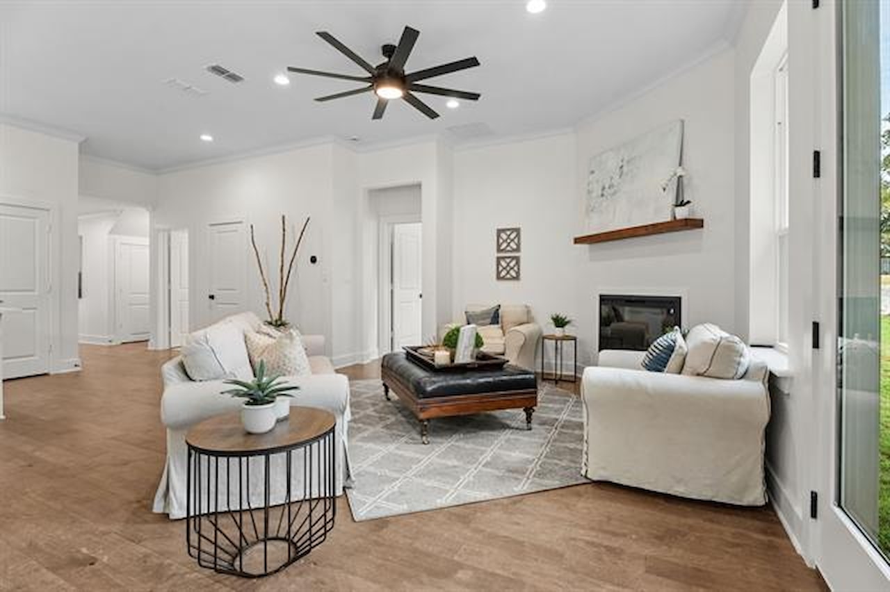 Greysq.com | Premier Real Estate Brokerage for Exceptional Properties Photo 6