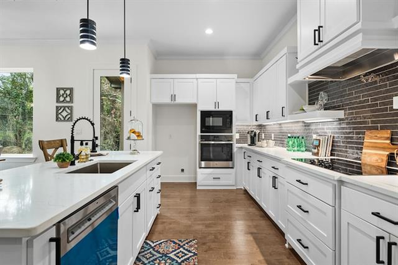 Greysq.com | Premier Real Estate Brokerage for Exceptional Properties Photo 6