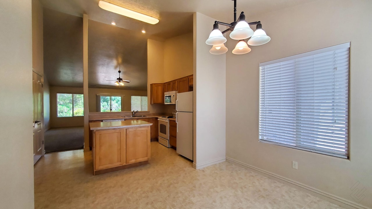 1730 W Stonebridge #25 St George, UT 84770 home for sale, MLS#25-263269 - Erika Rogers Photo 25