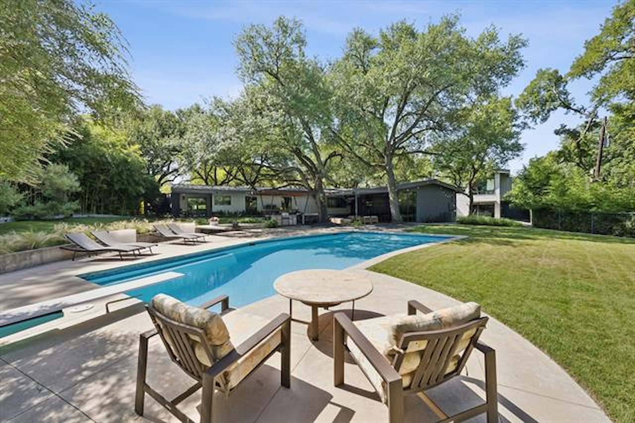 Greysq.com | Premier Real Estate Brokerage for Exceptional Properties