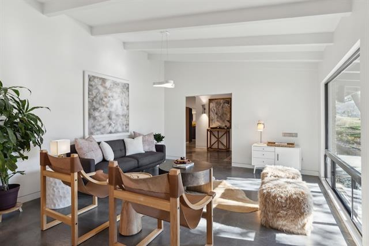Greysq.com | Premier Real Estate Brokerage for Exceptional Properties Photo 6