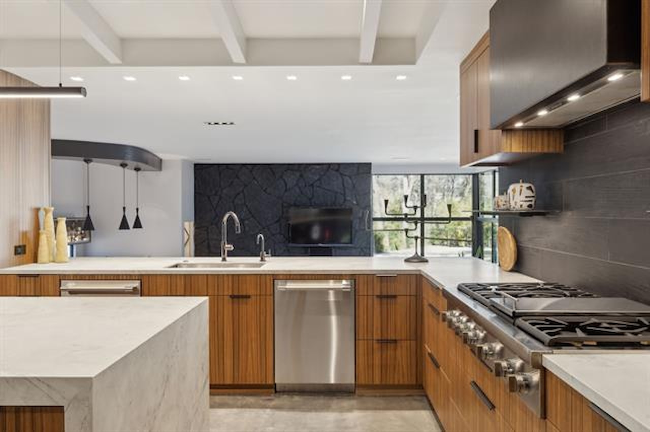 Greysq.com | Premier Real Estate Brokerage for Exceptional Properties Photo 9