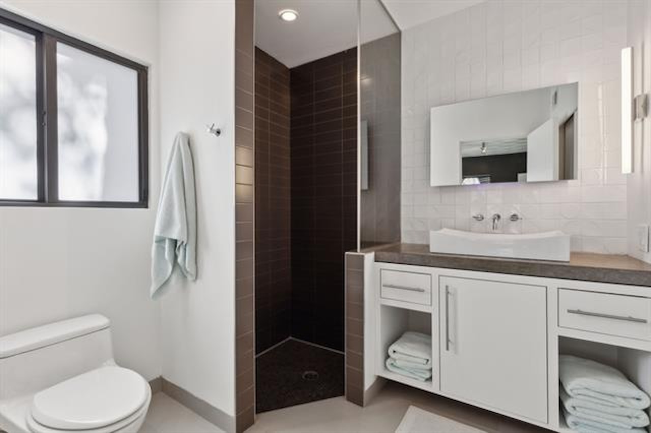 Greysq.com | Premier Real Estate Brokerage for Exceptional Properties Photo 35