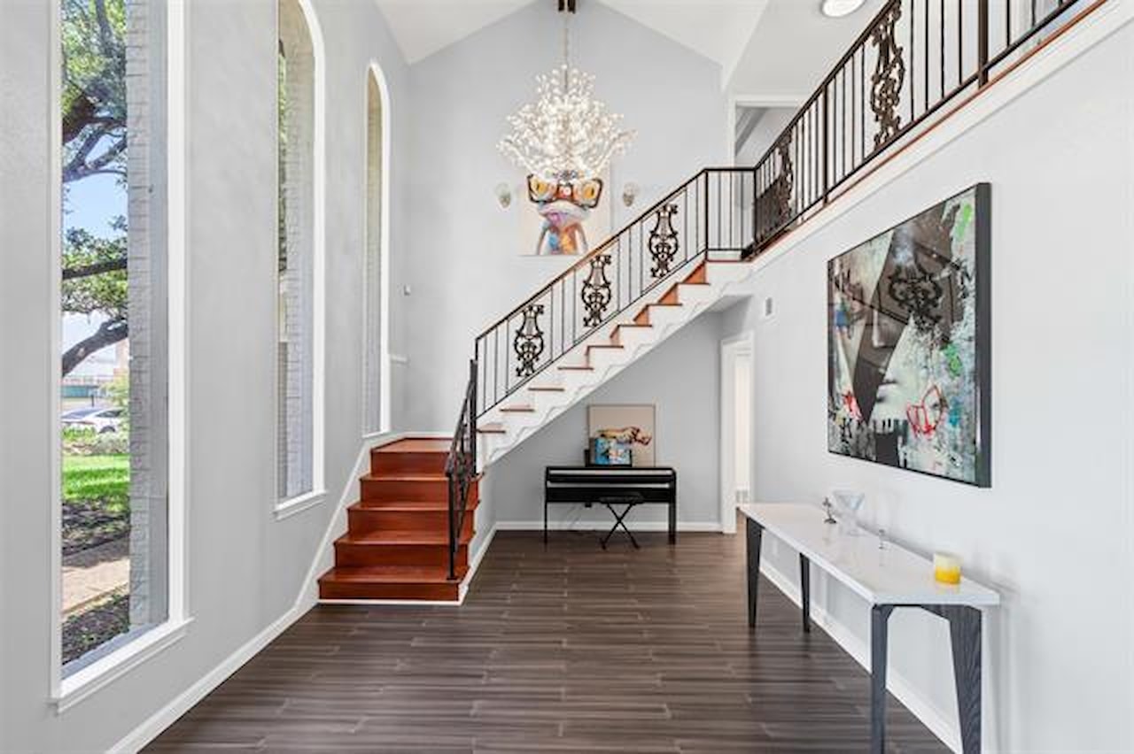 Greysq.com | Premier Real Estate Brokerage for Exceptional Properties Photo 6
