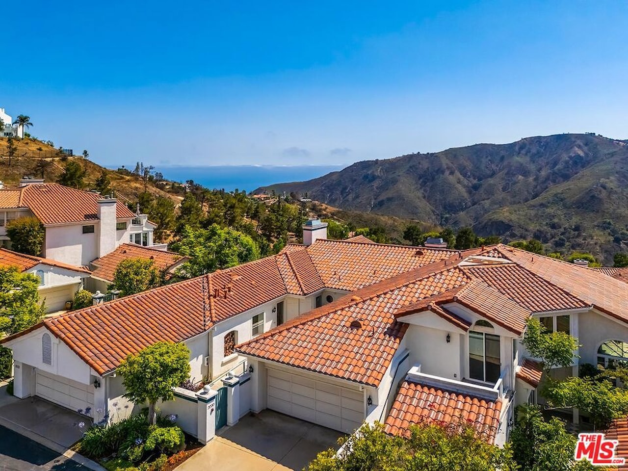 2030 Palisades Dr Pacific Palisades - 10 25567887 38