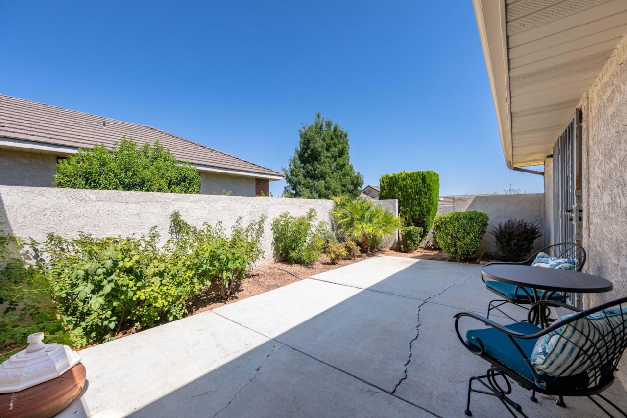875 W Rio Virgin DR #224 St George, UT 84790 home for sale, MLS#25-263413 - Erika Rogers Photo 18
