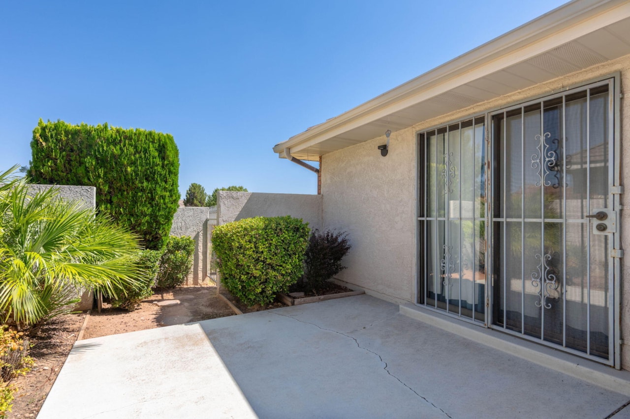 875 W Rio Virgin DR #224 St George, UT 84790 home for sale, MLS#25-263413 - Erika Rogers Photo 20