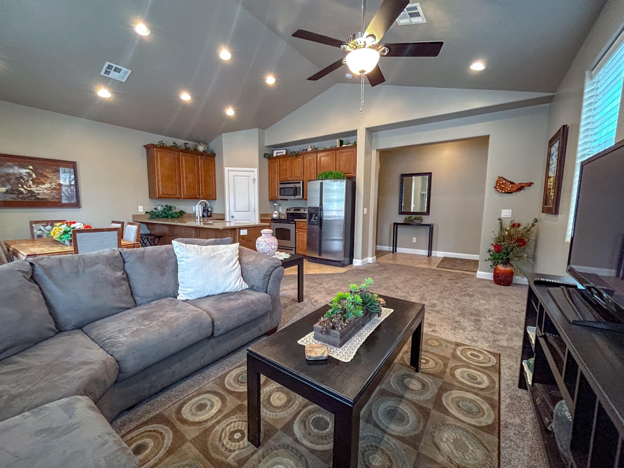 3439 S Barcelona DR #68 St George, UT 84790 home for sale, MLS#25-263349 - Erika Rogers Photo 3