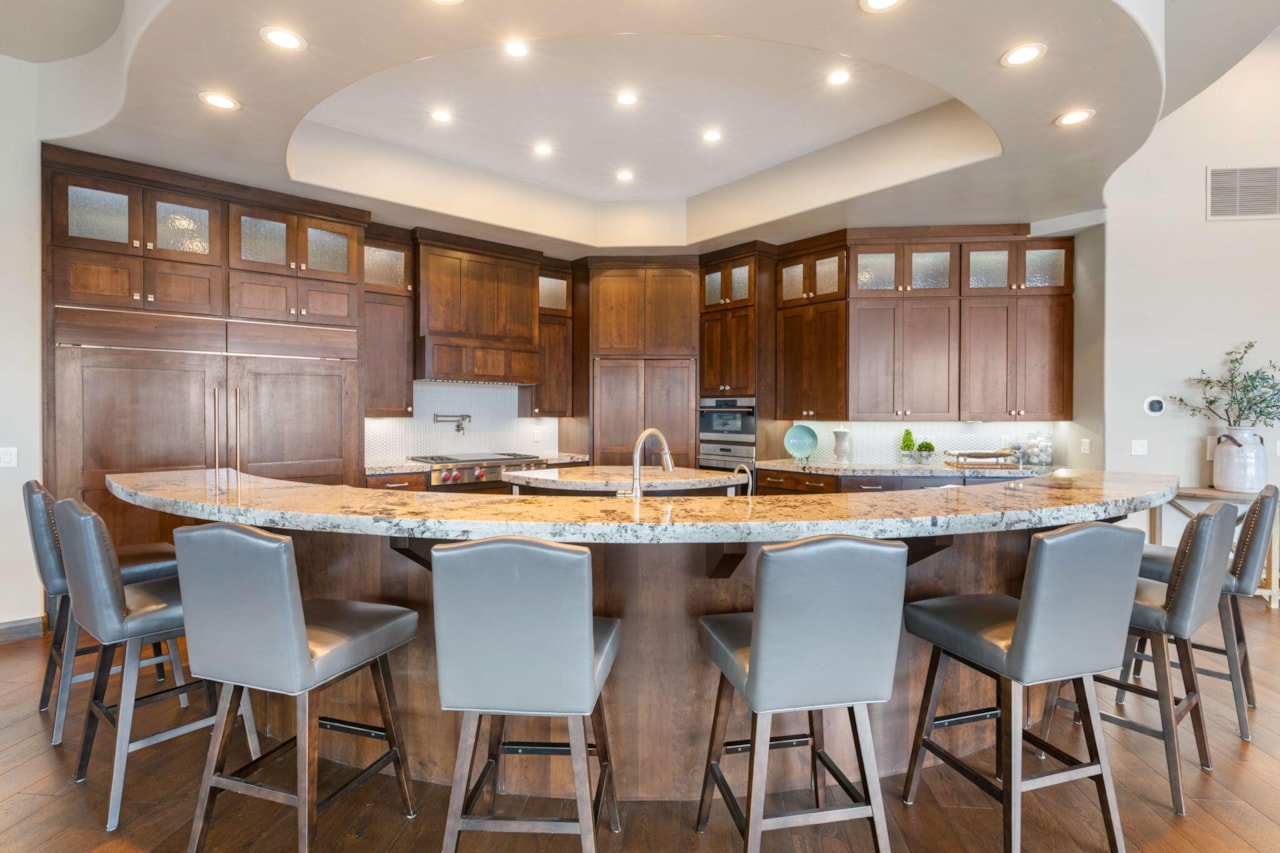 2203 W Silver Cloud DR St George, UT 84770 home for sale, MLS#25-263442 - Erika Rogers Photo 8