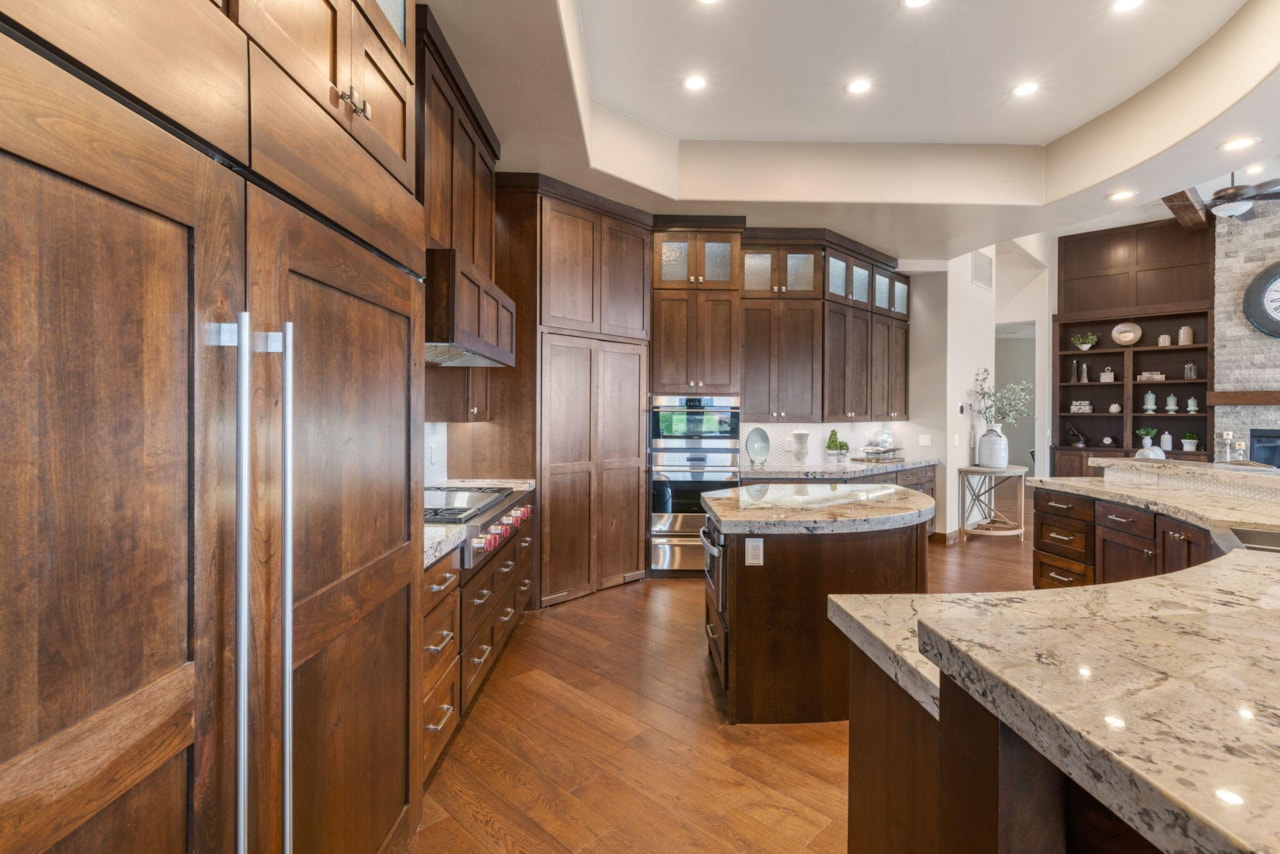 2203 W Silver Cloud DR St George, UT 84770 home for sale, MLS#25-263442 - Erika Rogers Photo 9