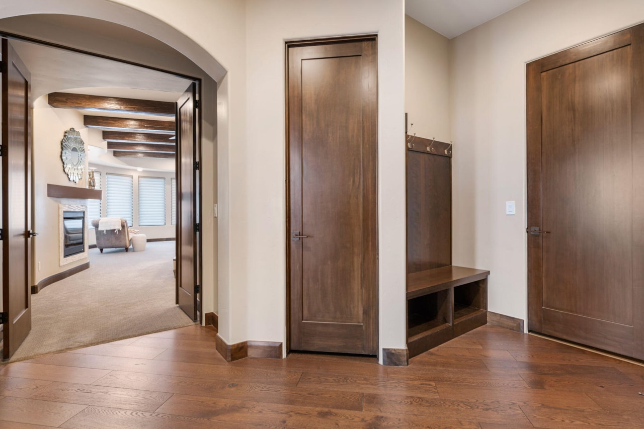 2203 W Silver Cloud DR St George, UT 84770 home for sale, MLS#25-263442 - Erika Rogers Photo 32