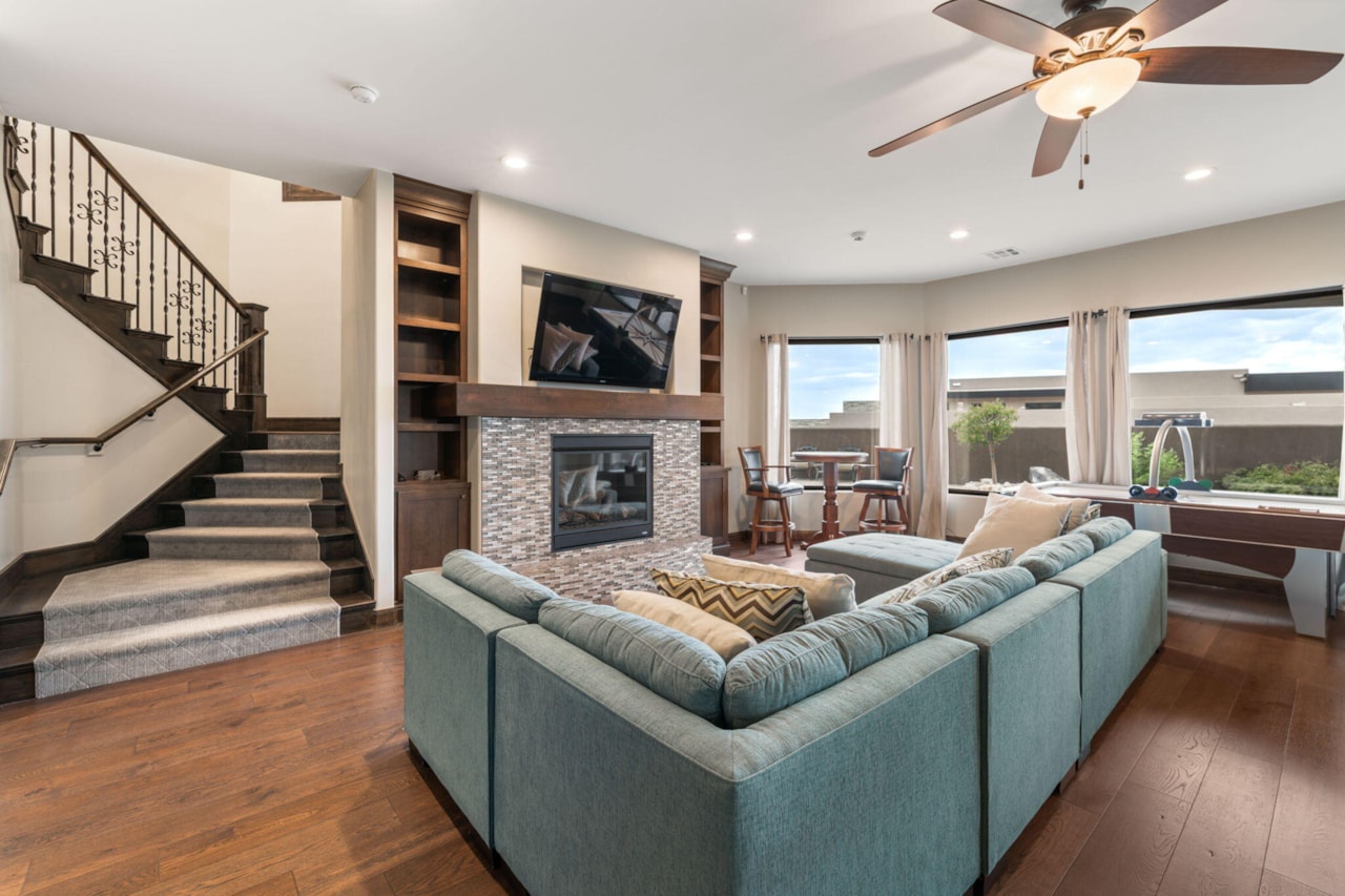 2203 W Silver Cloud DR St George, UT 84770 home for sale, MLS#25-263442 - Erika Rogers Photo 36