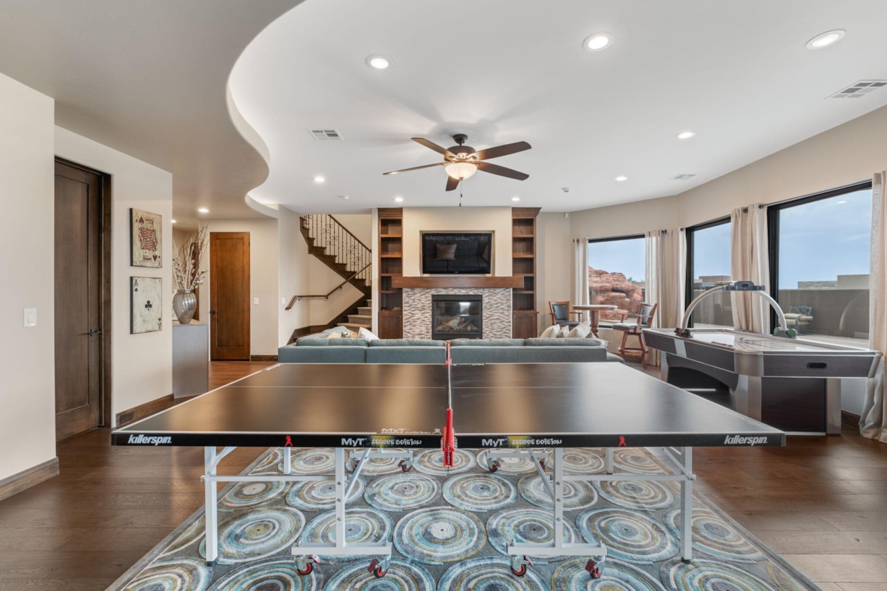 2203 W Silver Cloud DR St George, UT 84770 home for sale, MLS#25-263442 - Erika Rogers Photo 38