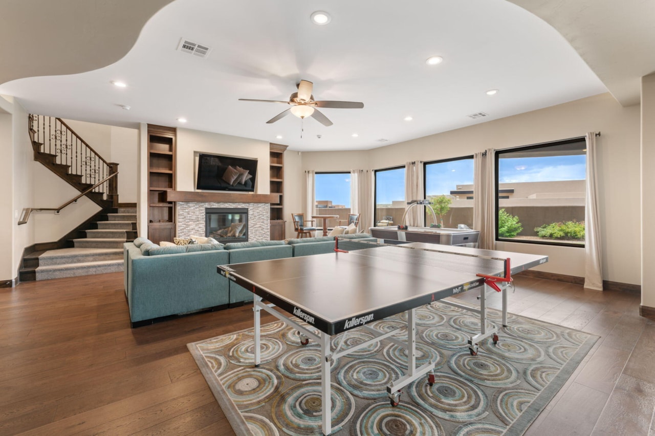 2203 W Silver Cloud DR St George, UT 84770 home for sale, MLS#25-263442 - Erika Rogers Photo 40