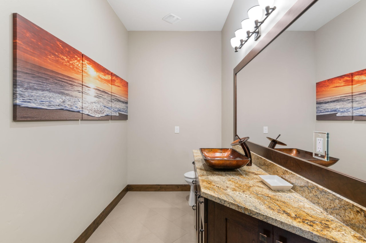 2203 W Silver Cloud DR St George, UT 84770 home for sale, MLS#25-263442 - Erika Rogers Photo 45