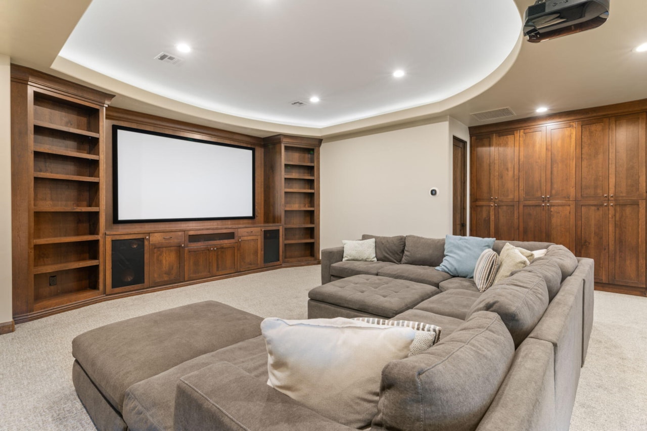 2203 W Silver Cloud DR St George, UT 84770 home for sale, MLS#25-263442 - Erika Rogers Photo 47