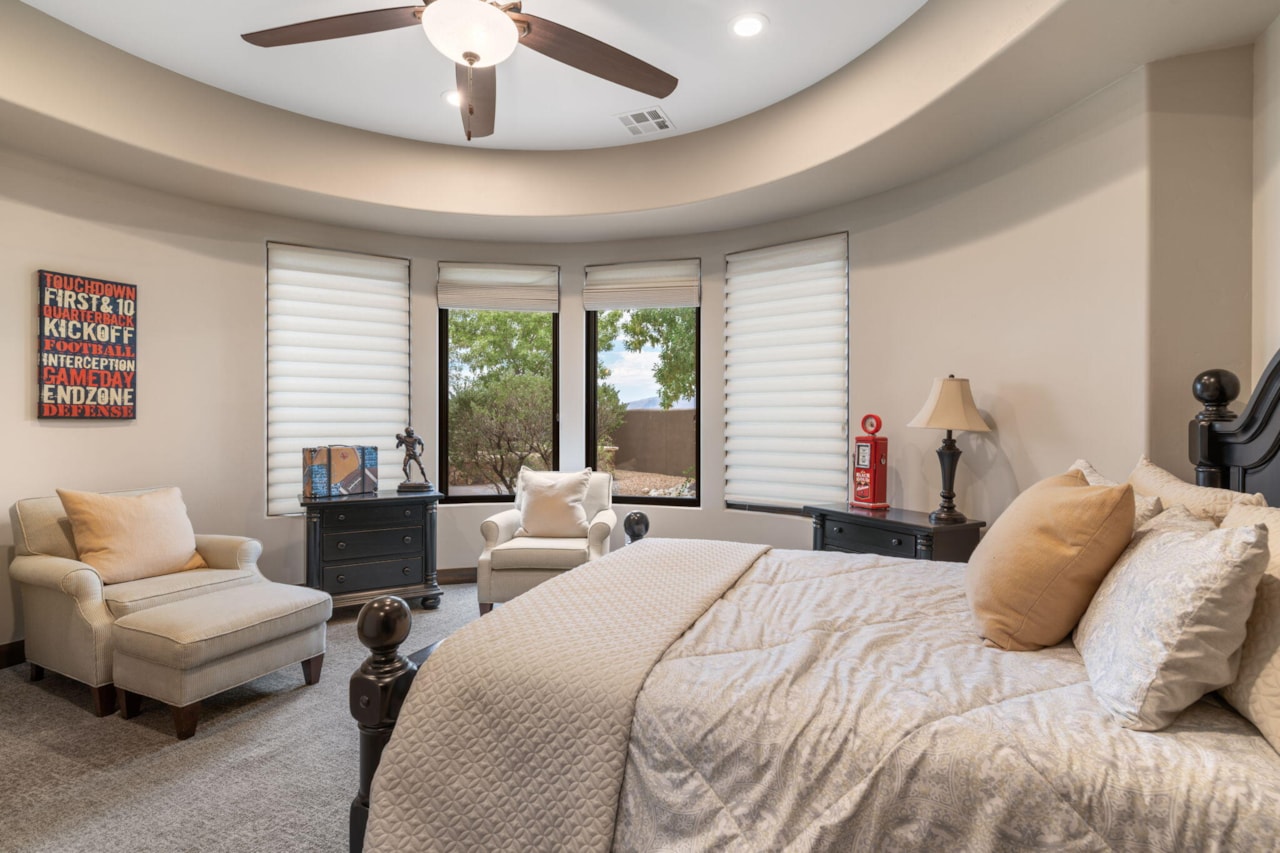 2203 W Silver Cloud DR St George, UT 84770 home for sale, MLS#25-263442 - Erika Rogers Photo 49