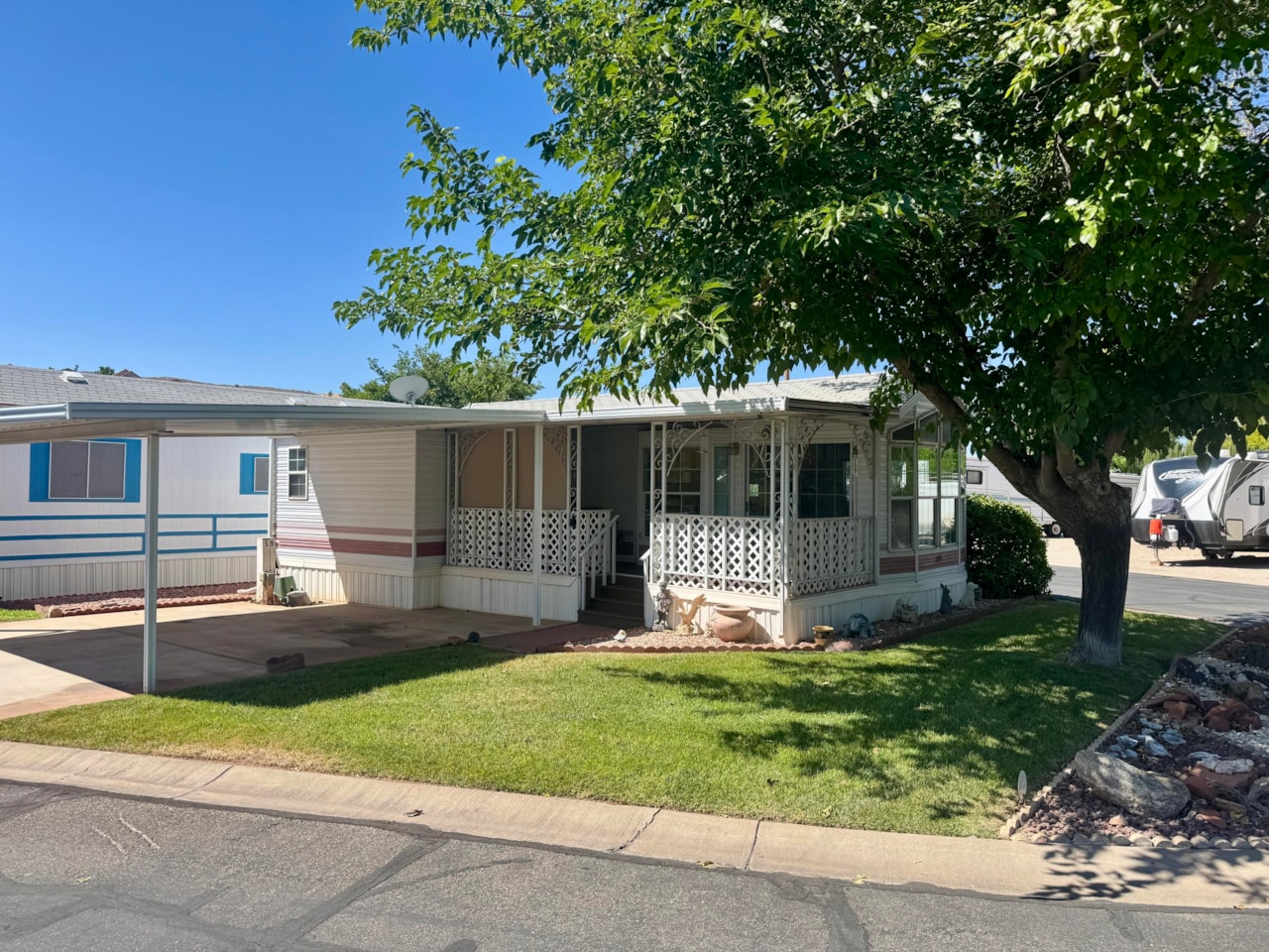 1160 E Telegraph ST #59 Washington, UT 84780 home for sale, MLS#25-263405 - Erika Rogers Photo 3