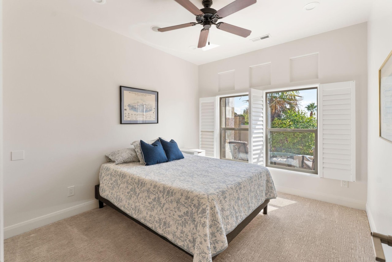 993 N Las Entradas DR Washington, UT 84780 home for sale, MLS#25-263477 - Erika Rogers Photo 21