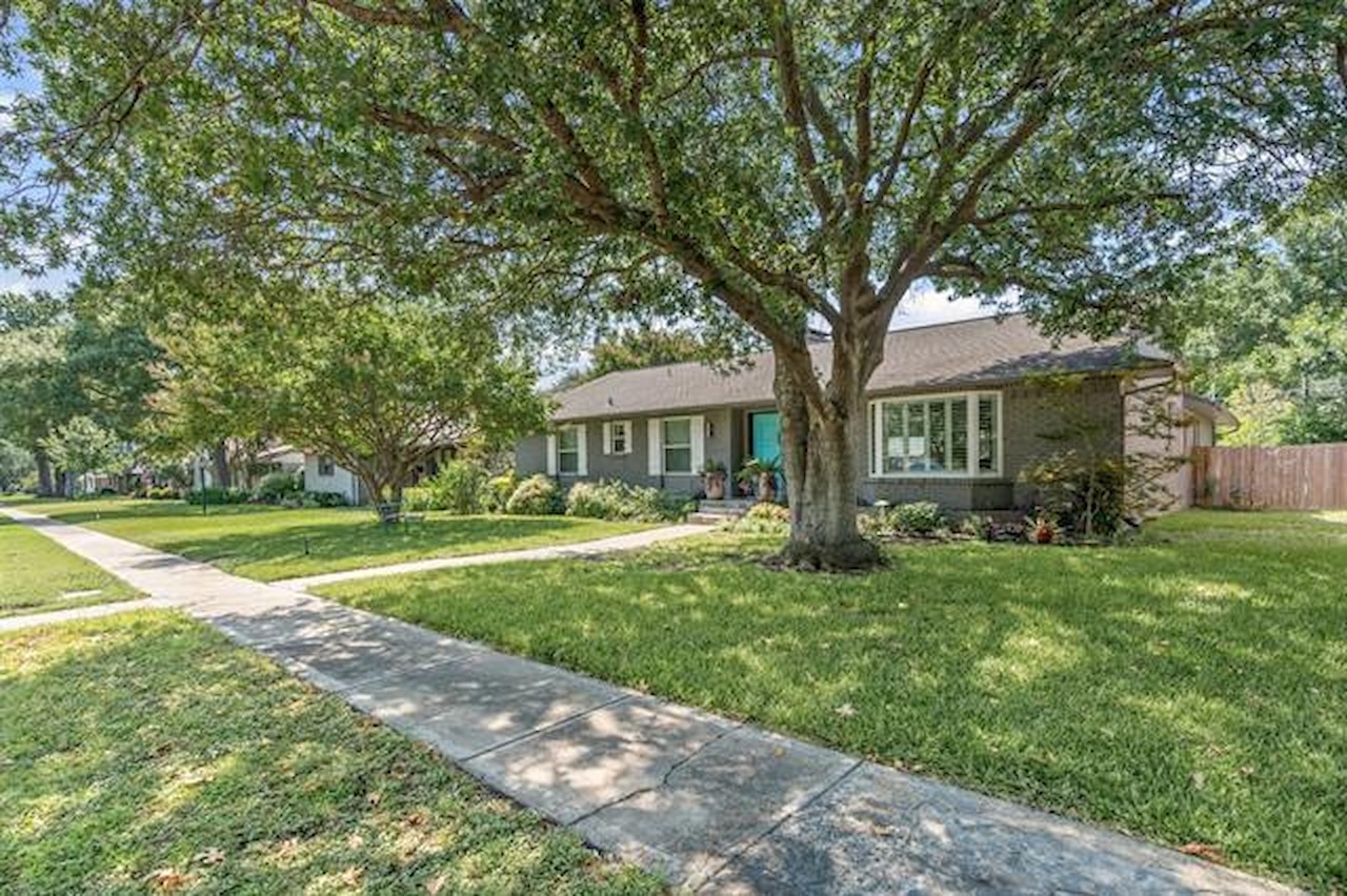Greysq.com | Premier Real Estate Brokerage for Exceptional Properties Photo 2