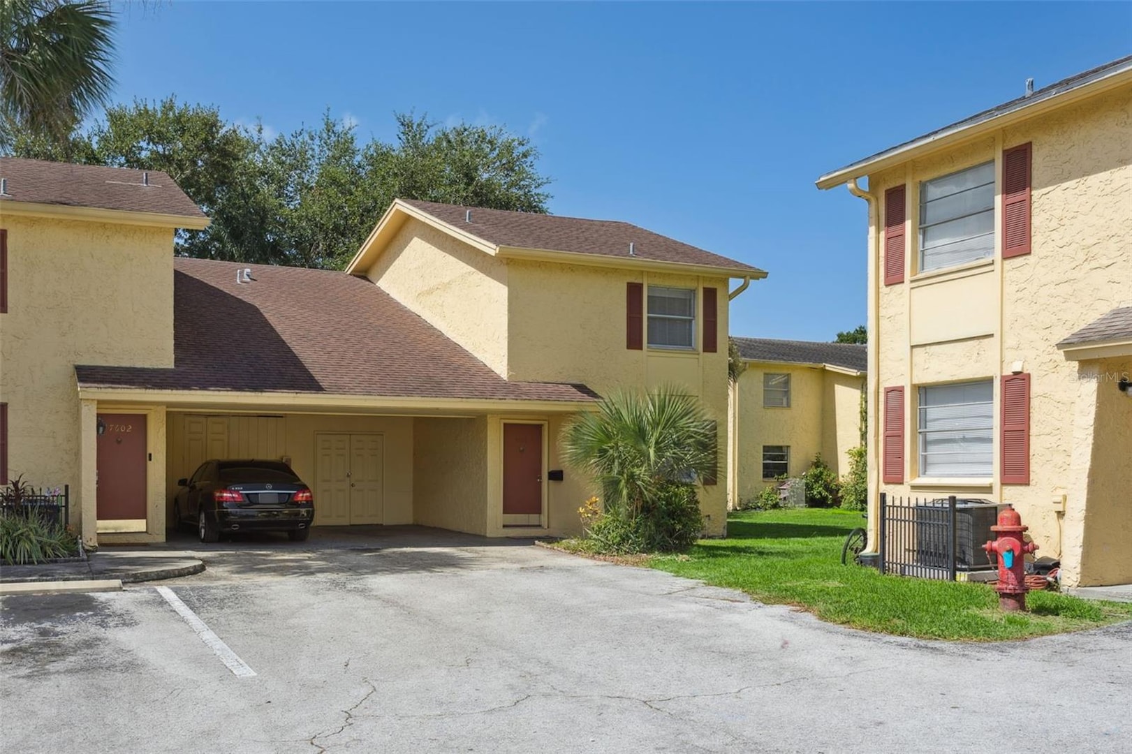 7604 La Mesita Ct Tampa, FL 33615 | MLS TB8411323