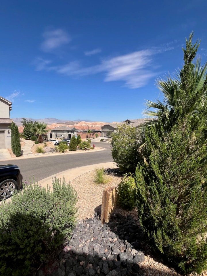 3671 Montreal LN St George, UT 84790 home for sale, MLS#25-263576 - Erika Rogers Photo 35