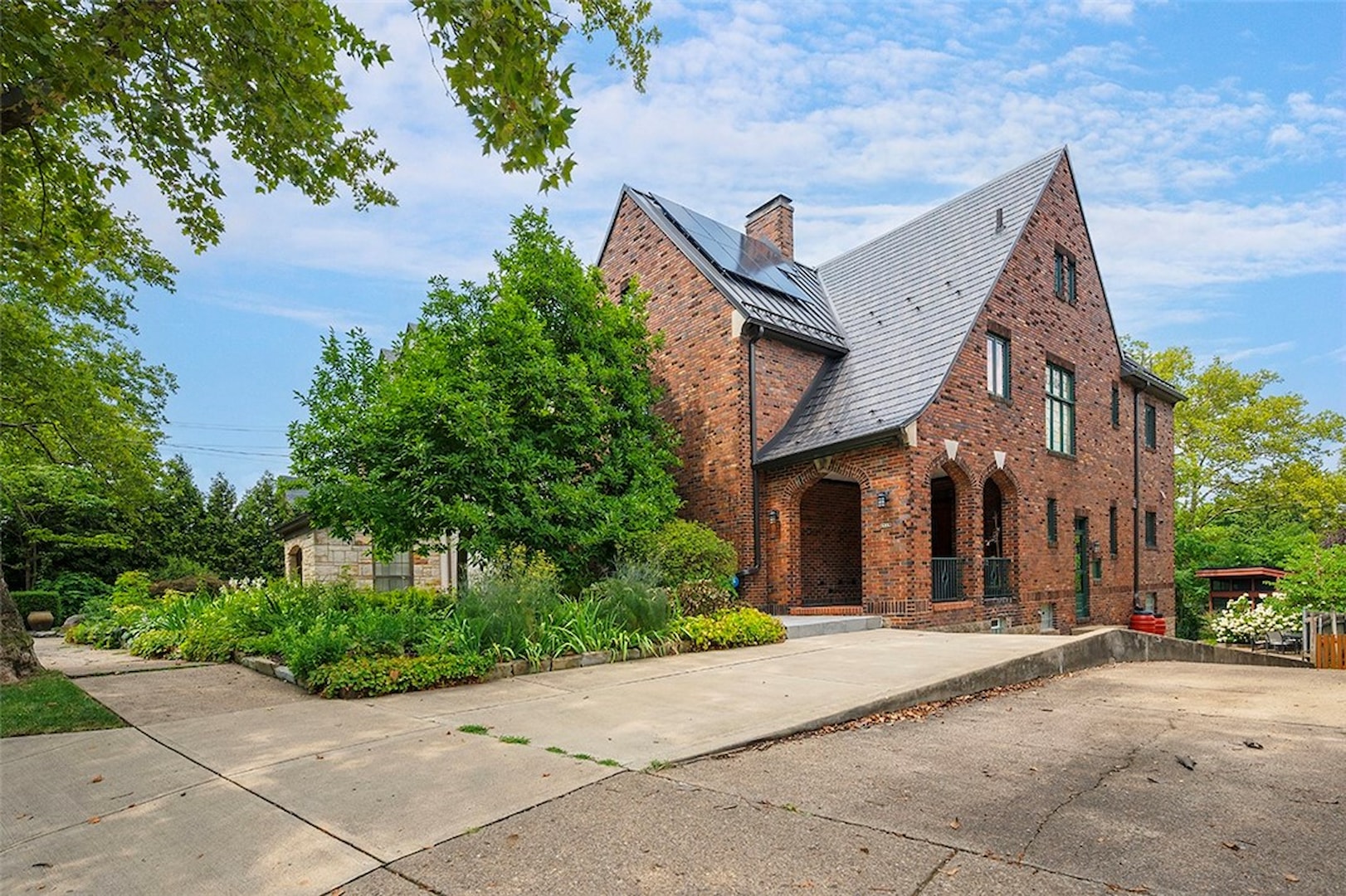 6819 Reynolds Street Pittsburgh Allegheny-East PA 15208 $1,425,000