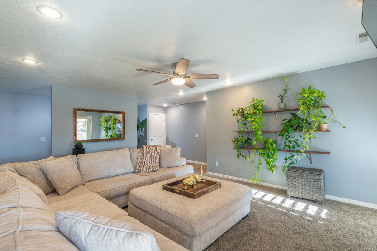 10 N Valley View DR #109 St George, UT 84770 home for sale, MLS#25-263607 - Erika Rogers Photo 7