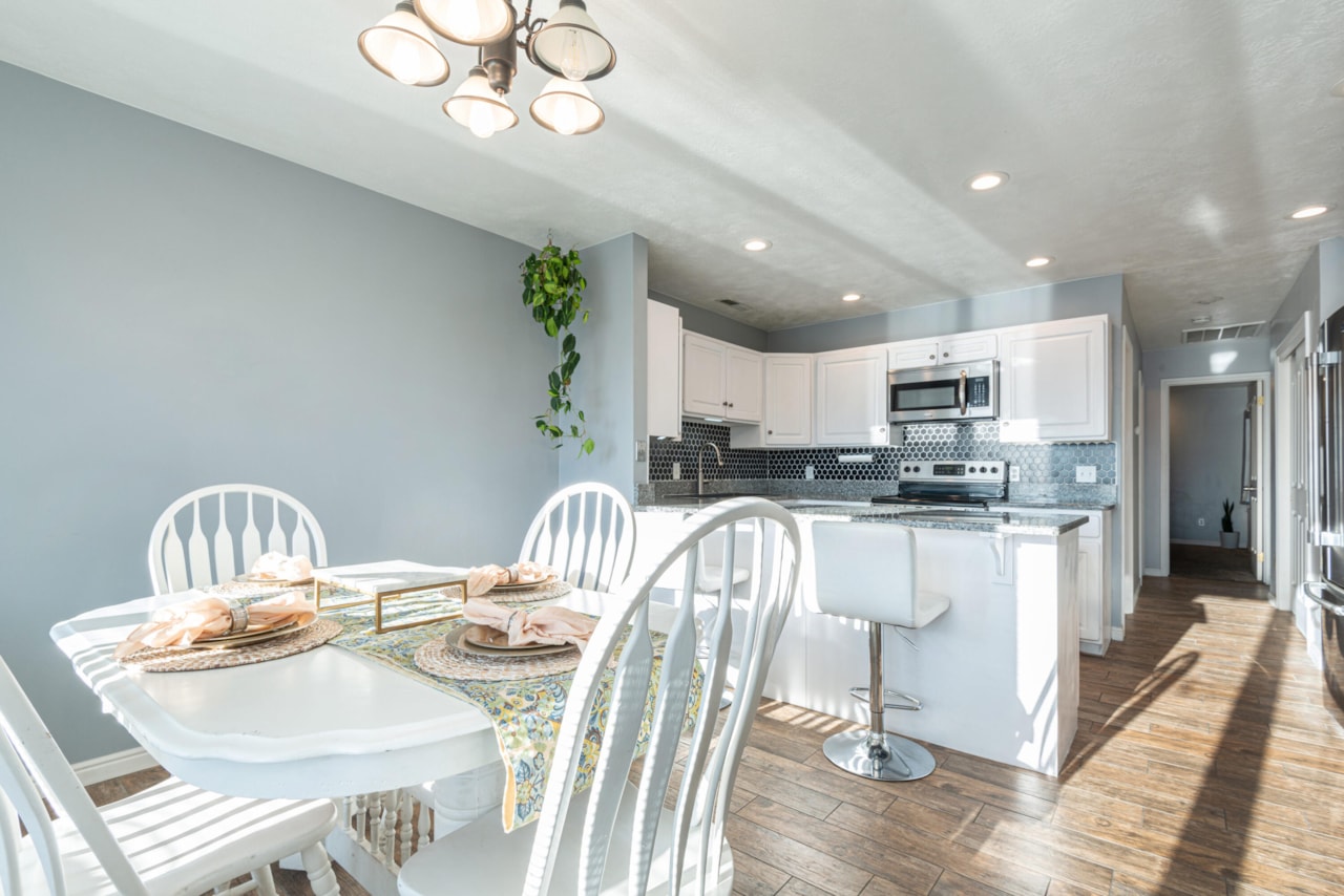 10 N Valley View DR #109 St George, UT 84770 home for sale, MLS#25-263607 - Erika Rogers Photo 11