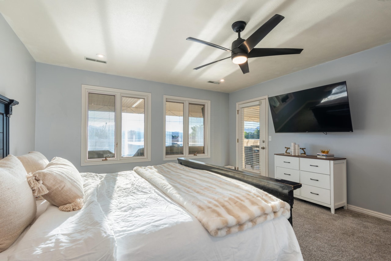 10 N Valley View DR #109 St George, UT 84770 home for sale, MLS#25-263607 - Erika Rogers Photo 12