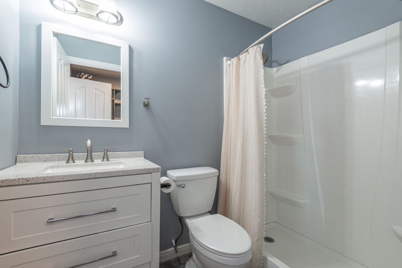 10 N Valley View DR #109 St George, UT 84770 home for sale, MLS#25-263607 - Erika Rogers Photo 20