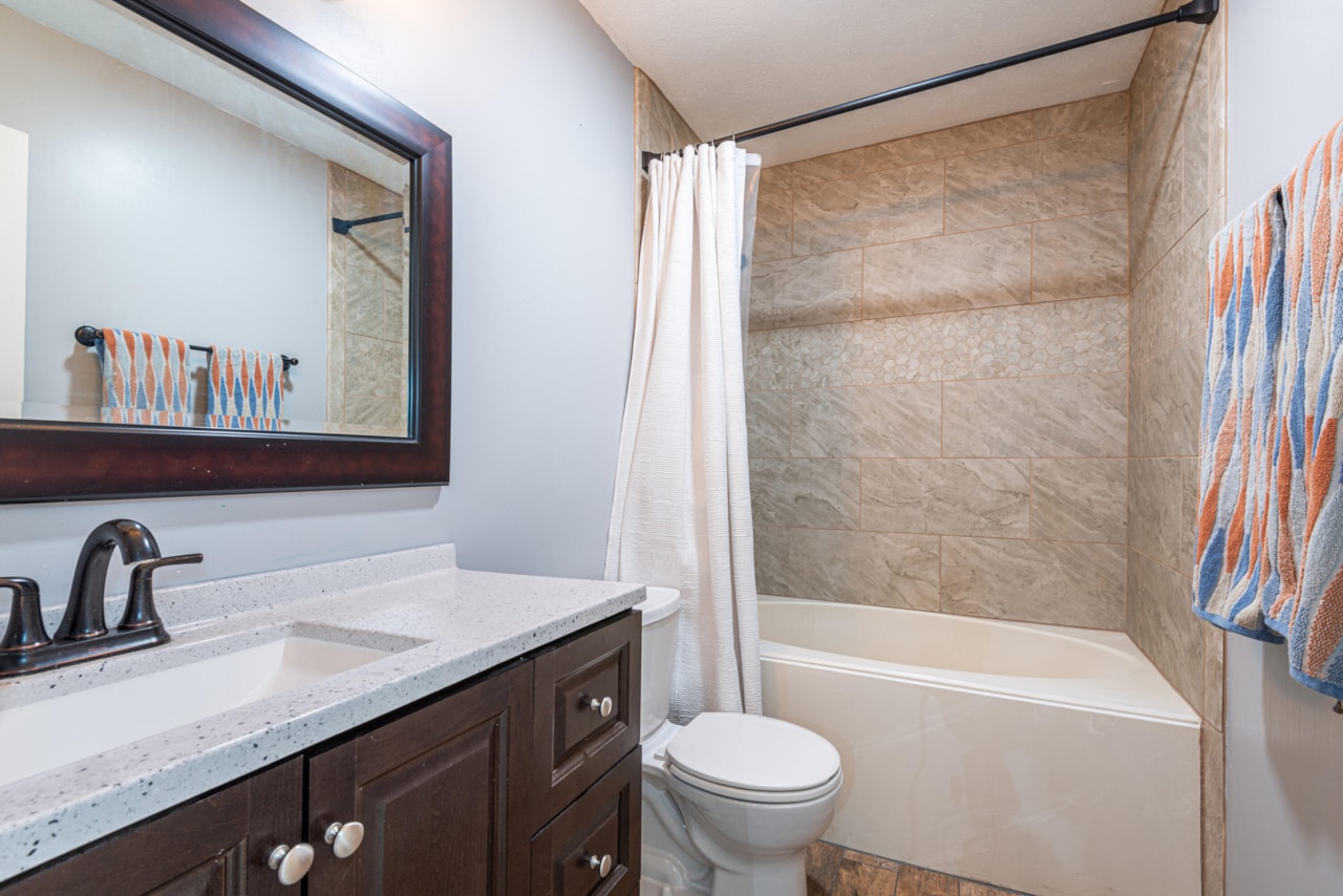 10 N Valley View DR #109 St George, UT 84770 home for sale, MLS#25-263607 - Erika Rogers Photo 22