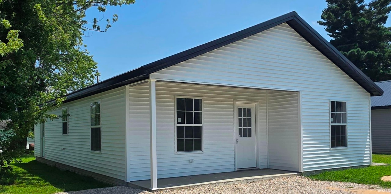 F.C. Tucker Emge - Homes for Sale - 703 S Durbin Street - Bicknell - IN