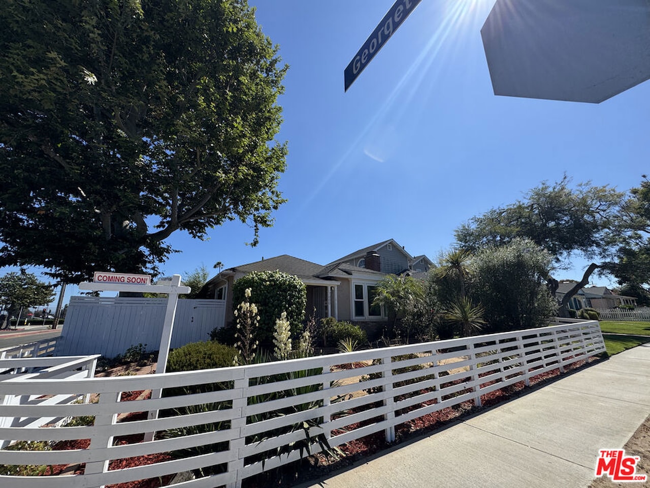 PHOTOS &amp; DETAILS: 7000 W 85th St, Los Angeles, CA 90045 For Sale - MLS ...