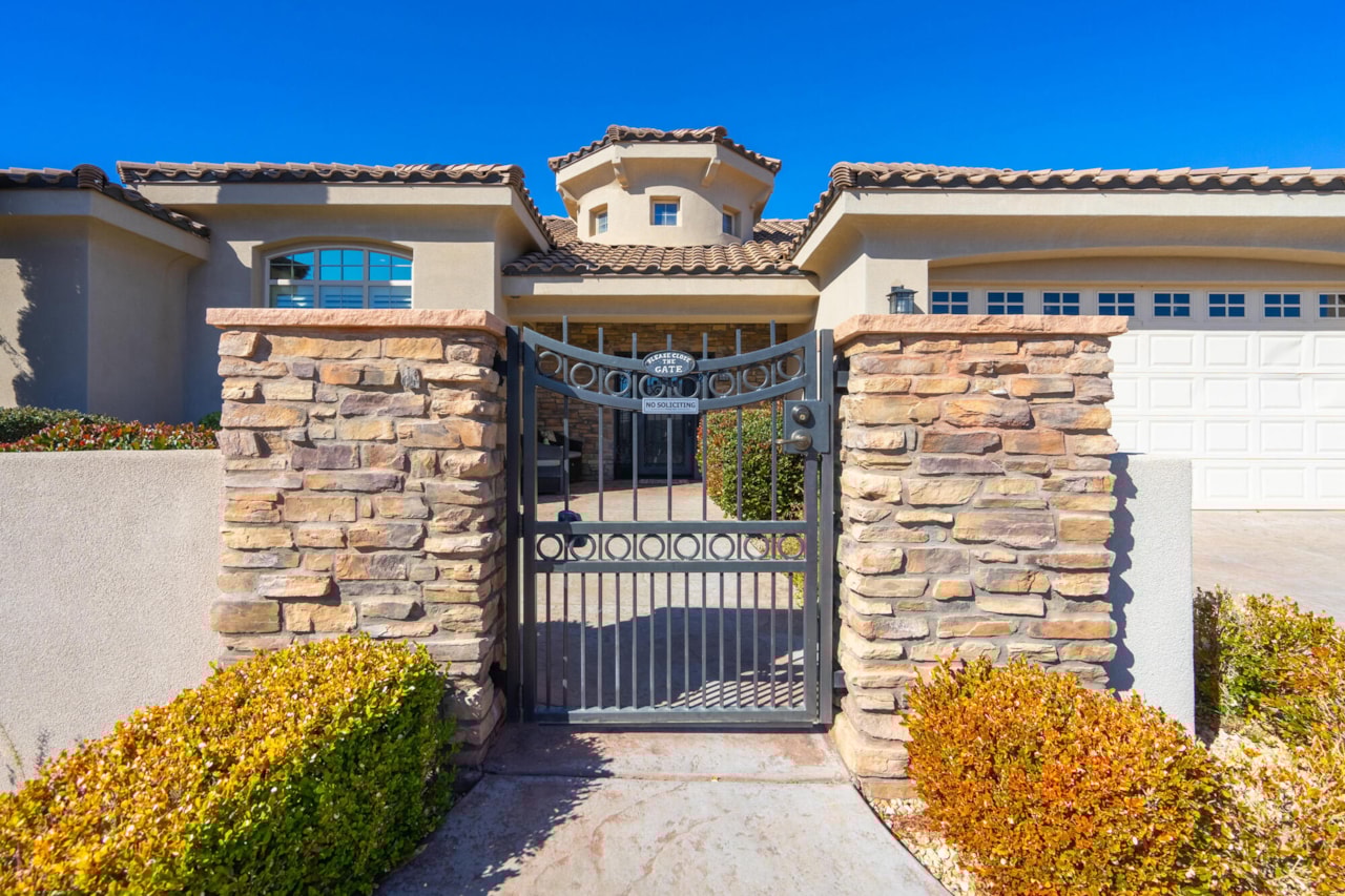 1171 N Daybreak DR Washington, UT 84780 home for sale, MLS#25-258448 - Erika Rogers Photo 6