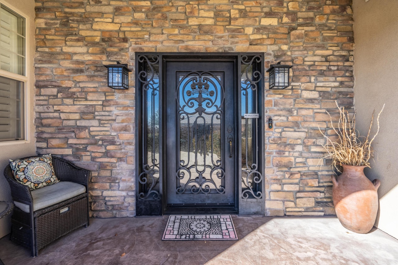 1171 N Daybreak DR Washington, UT 84780 home for sale, MLS#25-258448 - Erika Rogers Photo 9