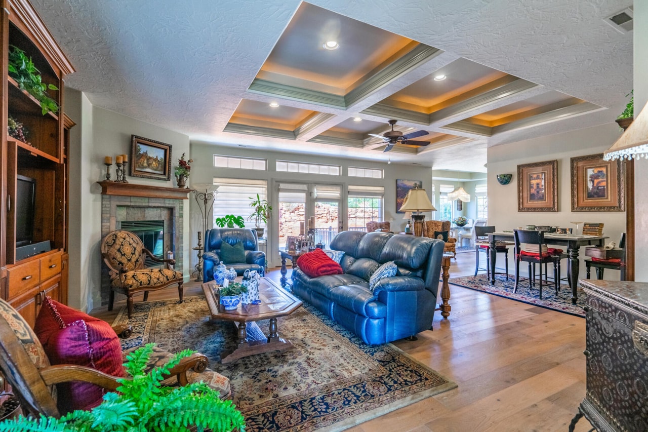 1171 N Daybreak DR Washington, UT 84780 home for sale, MLS#25-258448 - Erika Rogers Photo 11