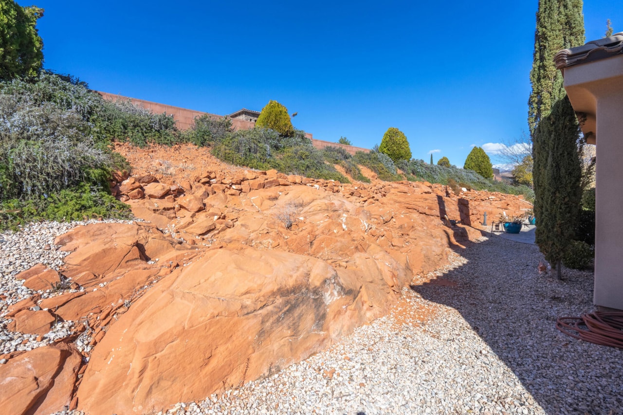 1171 N Daybreak DR Washington, UT 84780 home for sale, MLS#25-258448 - Erika Rogers Photo 48