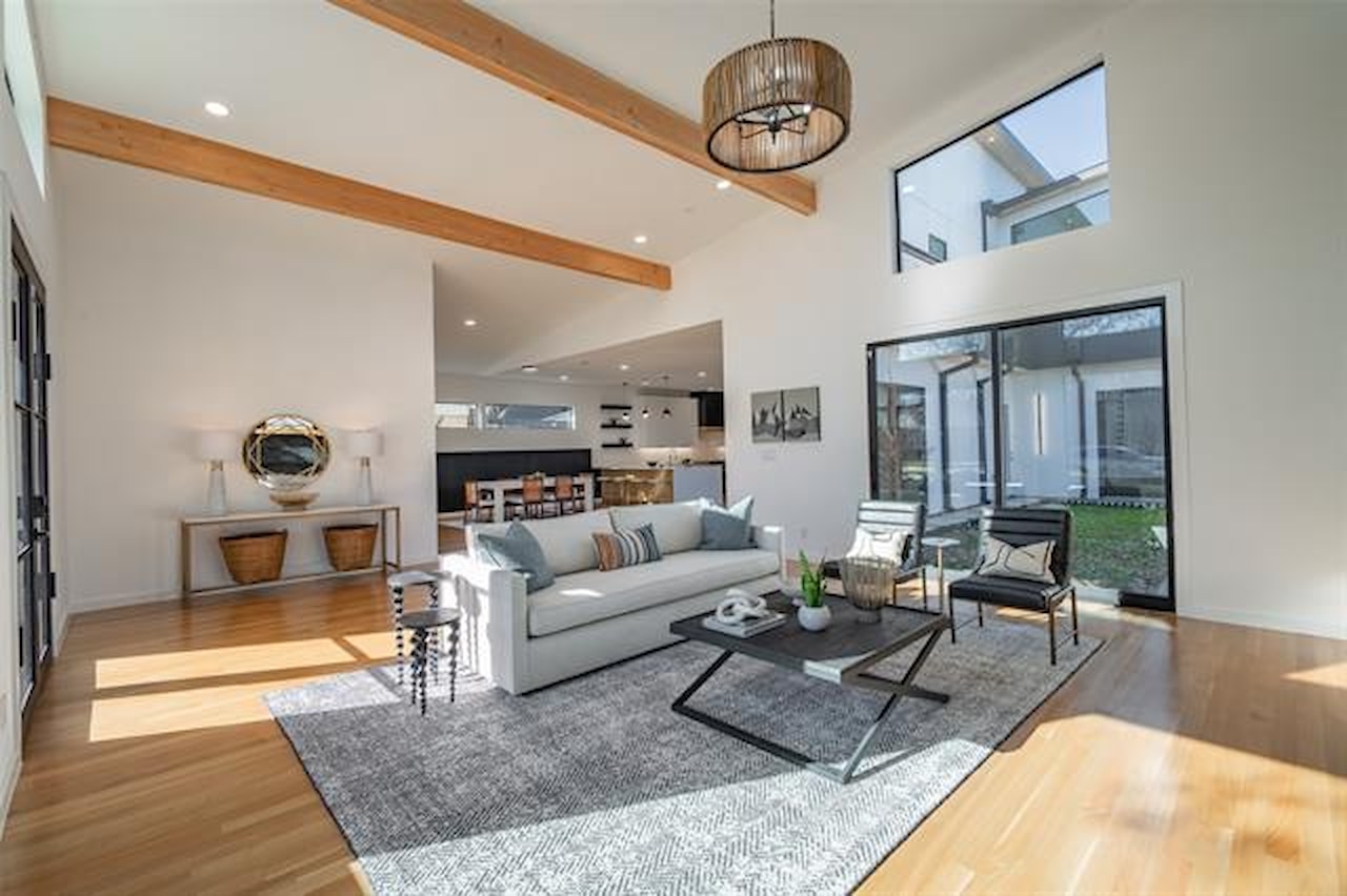 Greysq.com | Premier Real Estate Brokerage for Exceptional Properties Photo 5