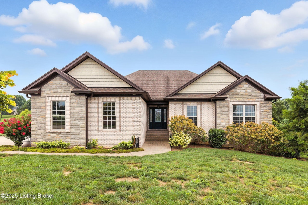 86 Beacon Hill Ln Fisherville, KY 40023 | MLS #1694360