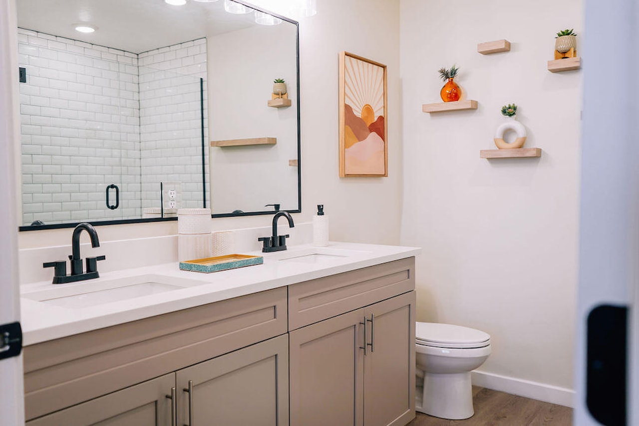 961 W Akoya Pearl RD #201 St George, UT 84790 condo for sale, MLS#25-263697 - Erika Rogers Photo 23