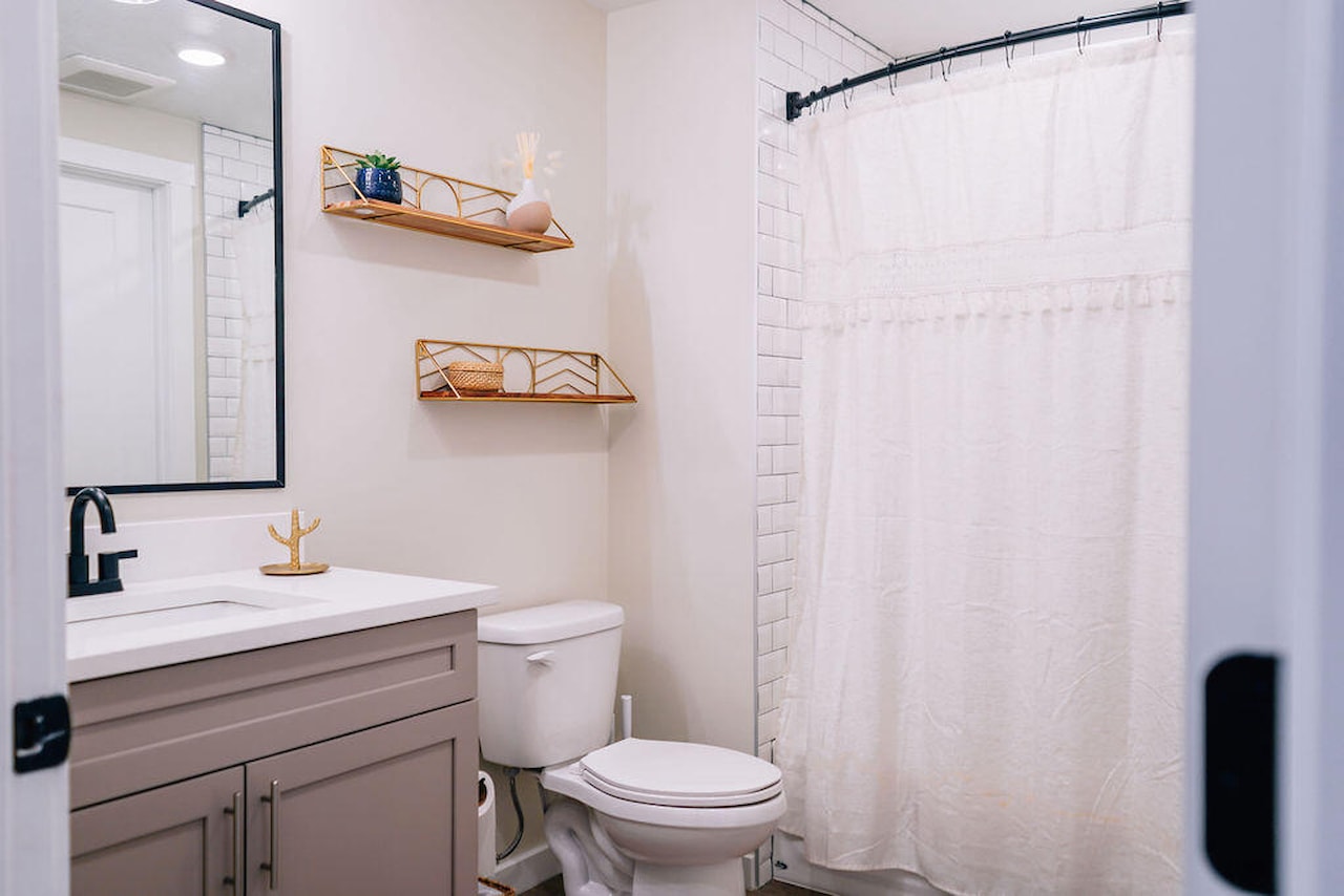 961 W Akoya Pearl RD #201 St George, UT 84790 condo for sale, MLS#25-263697 - Erika Rogers Photo 27