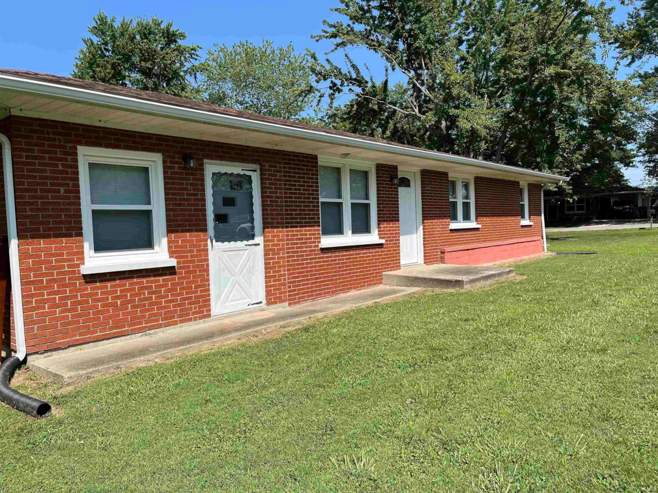 F.C. Tucker Emge - Homes for Sale - 817 N Illinois Street - Chandler - IN