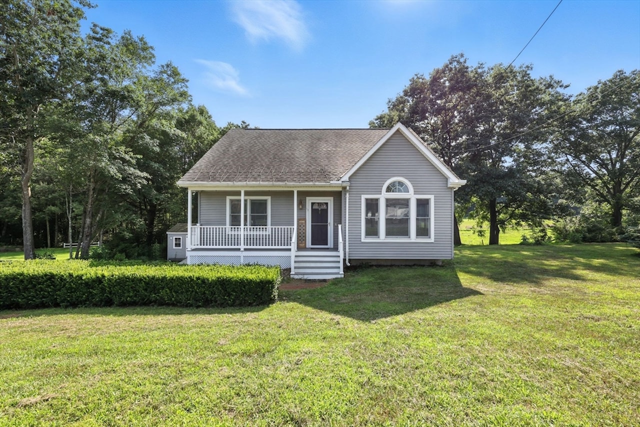 Southampton, 17 Glendale Rd, MA, home for sale, MLS#:73413300 home for sale