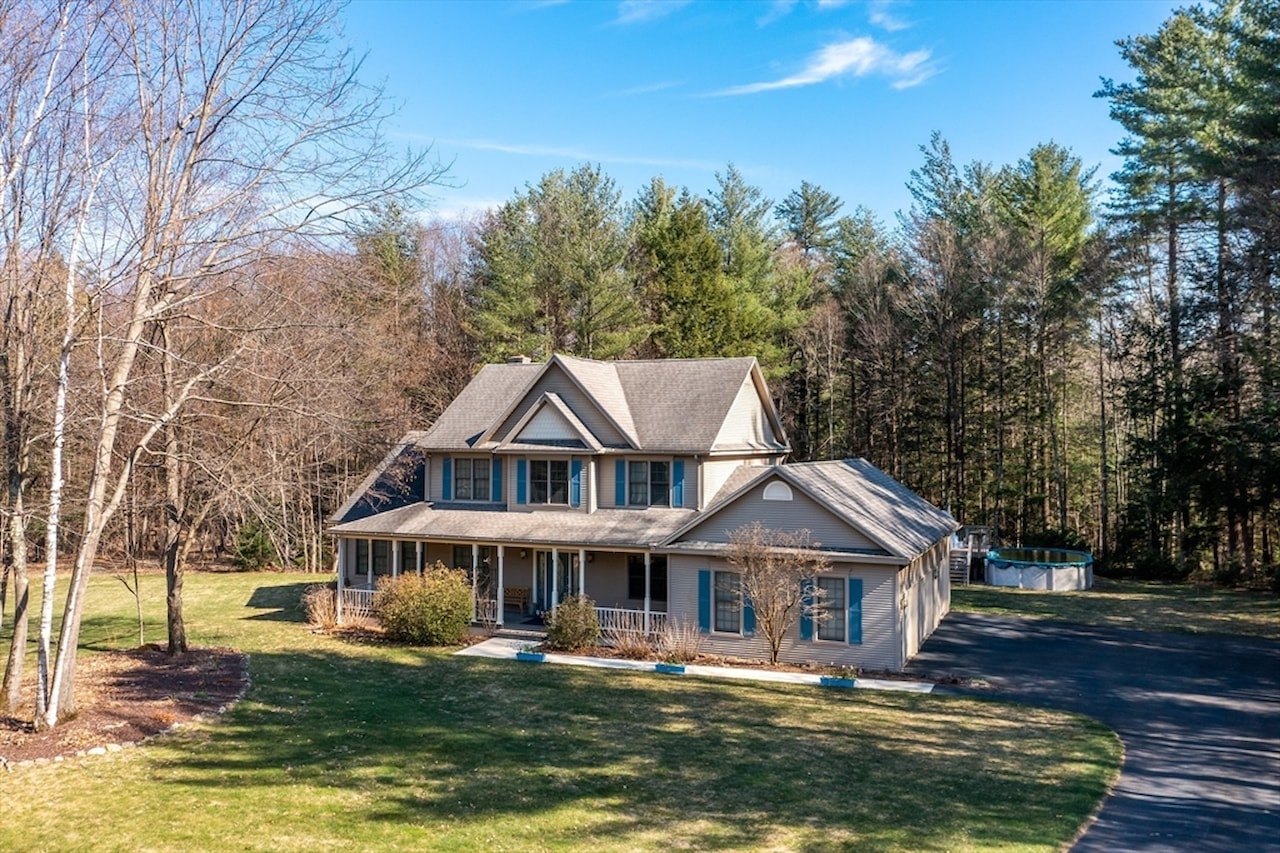 Southampton, 12 Golden Cir, MA, home for sale, MLS#:73413354 home for sale